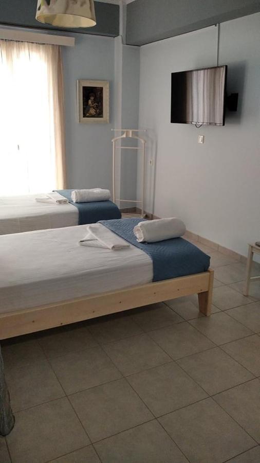 Mulberry House Hotell Elafonissos Exteriör bild